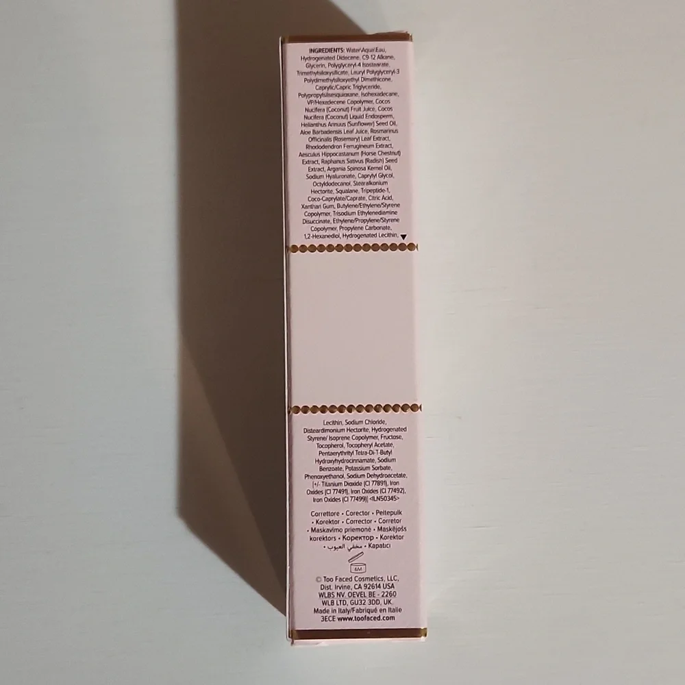 TOO FACED Graham Cracker Ethereal Light Born This Way Concealer